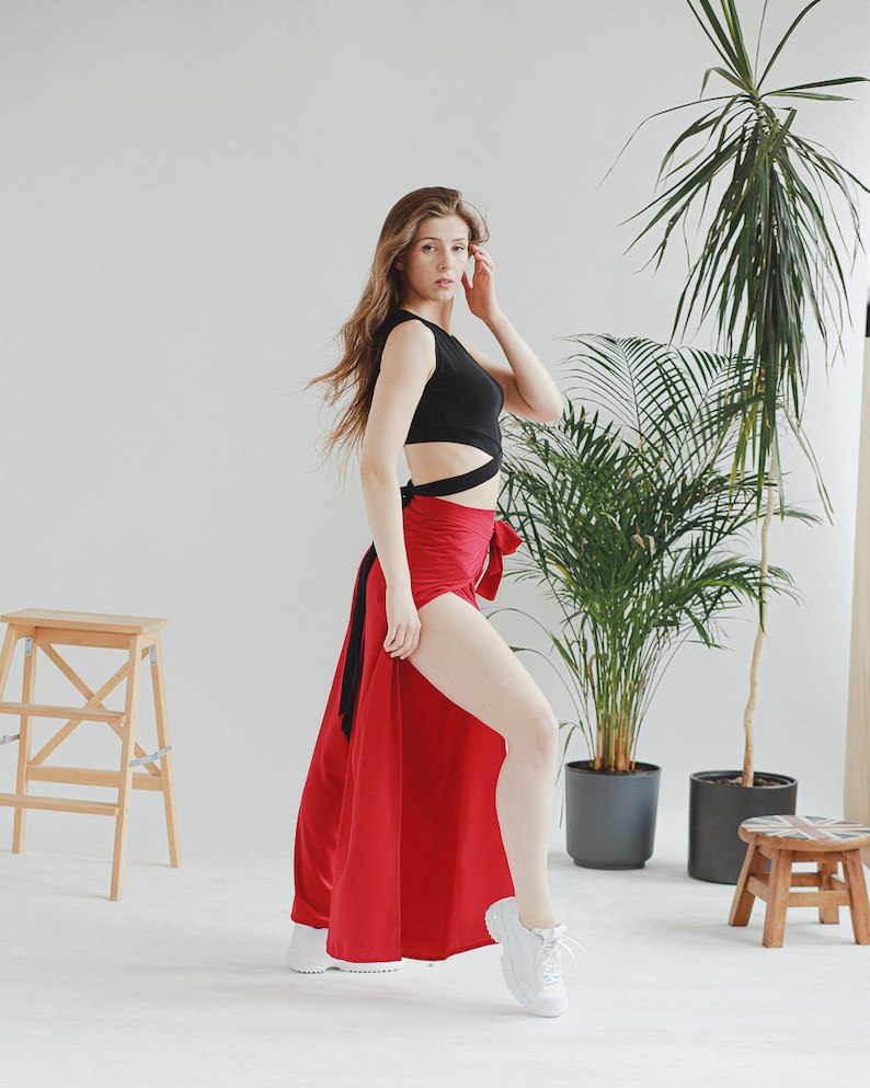 Red beach pants split pants yoga pants hollow pants wrap pants wrap pants Thai pants